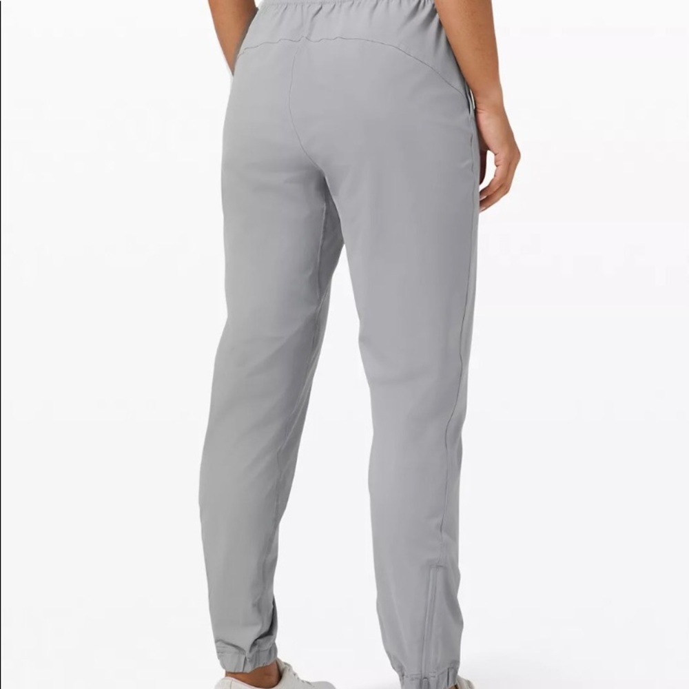 Lululemon Adapted State Jogger. Fabric-four way stretch sweat-wicking,quick dry